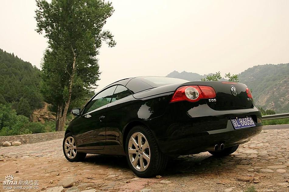 08EOS