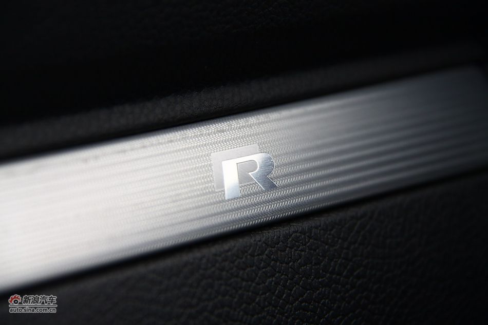 пR