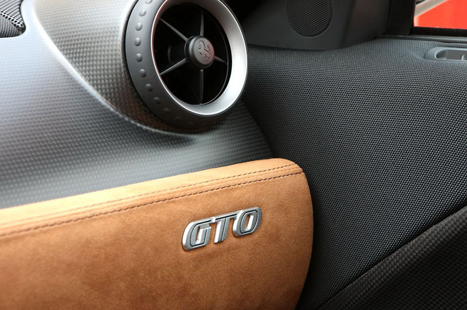 2011 599 GTO 