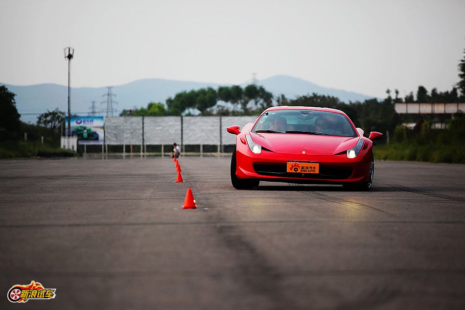 458 Italia̬ͼƬ