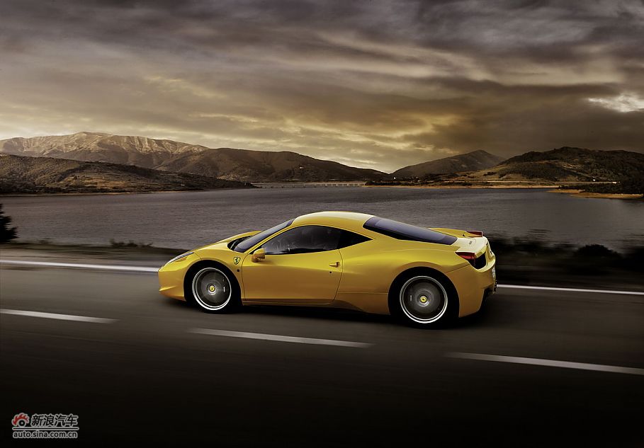458ITALIAۼ̬