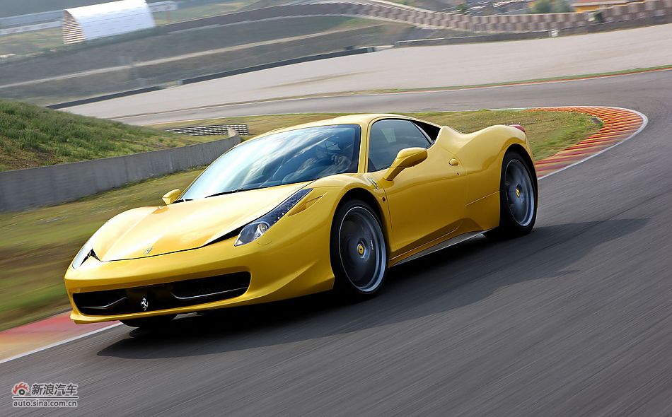 458ITALIAۼ̬