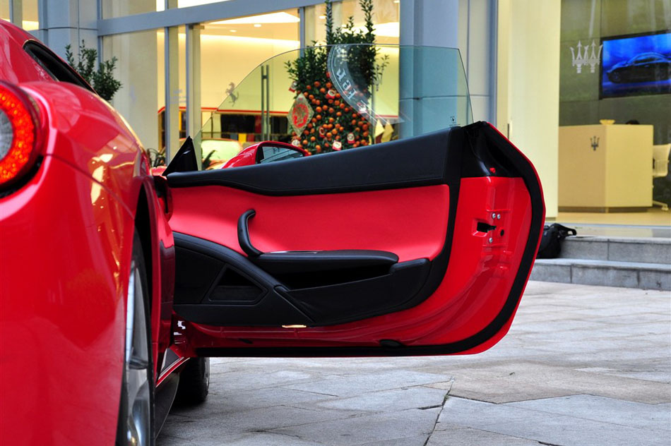2013 4.5 Spider ռ