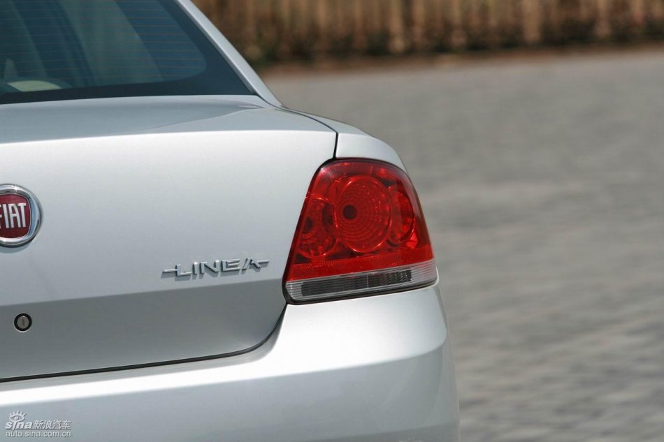 Lineaʵ
