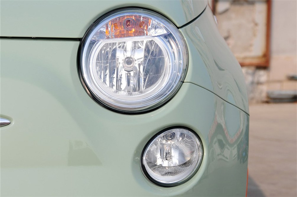 500 2012 1.4L AT  ϸ