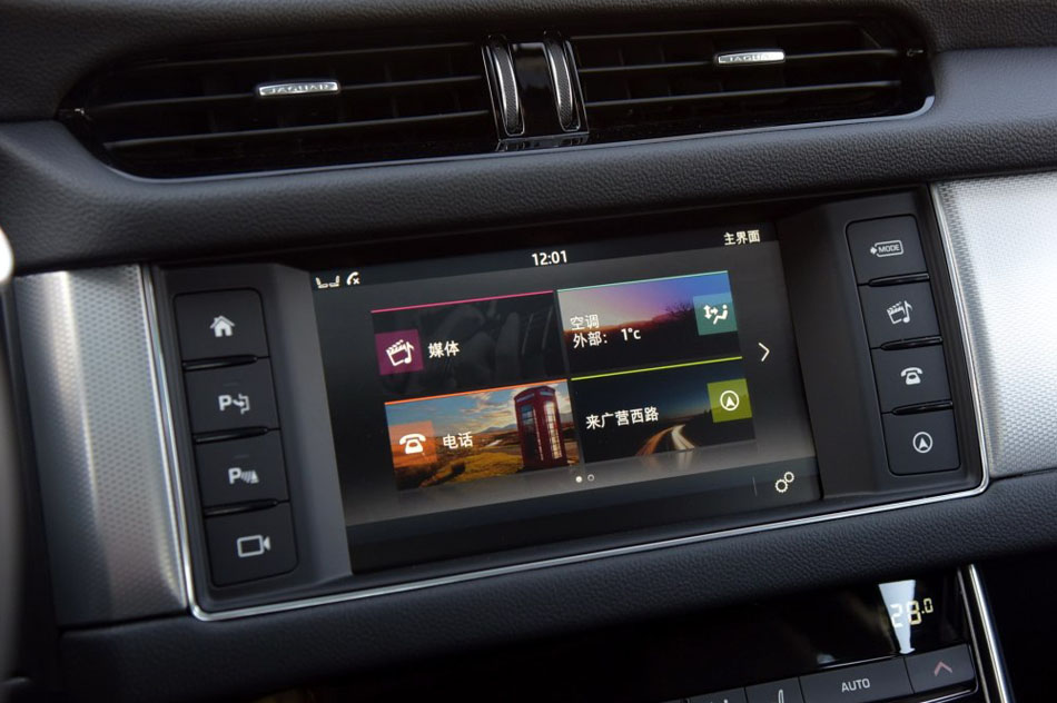 2016 XF 3.0T 绪 