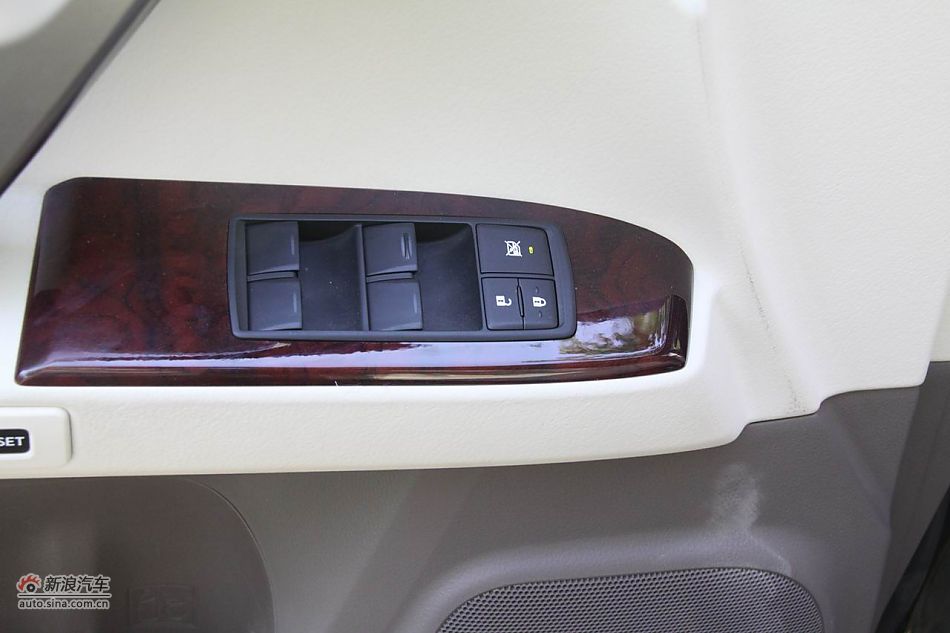 2010׿˹GX460