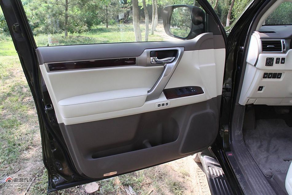 2010׿˹GX460