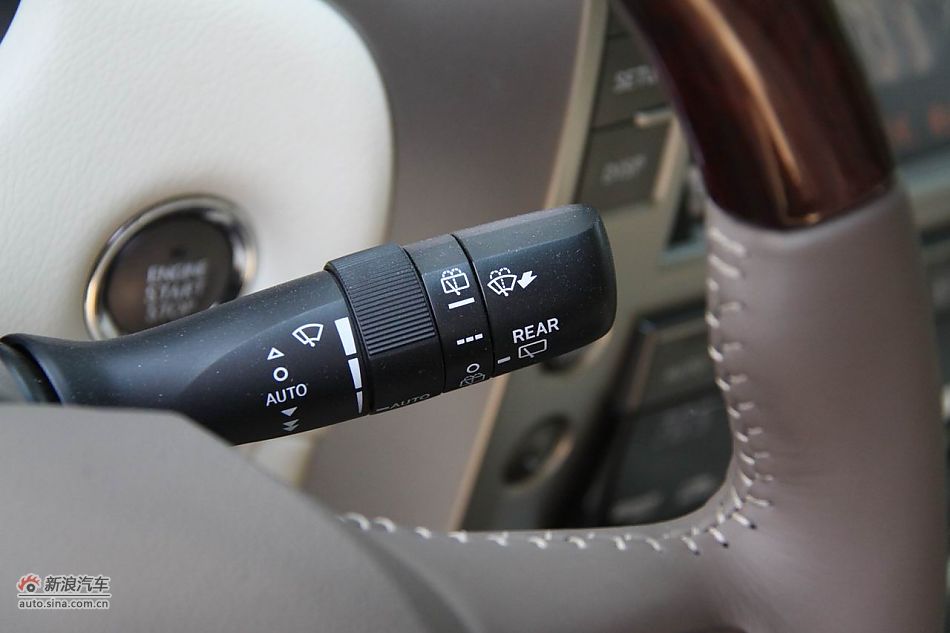 2010׿˹GX460
