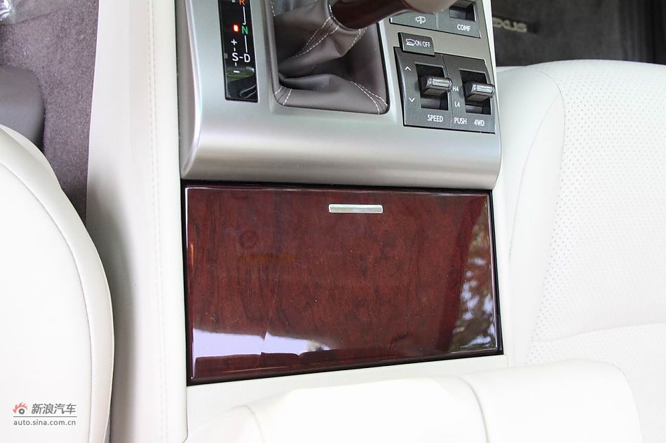 2010׿˹GX460