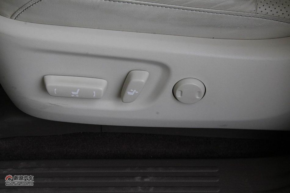 2010׿˹GX460οռ