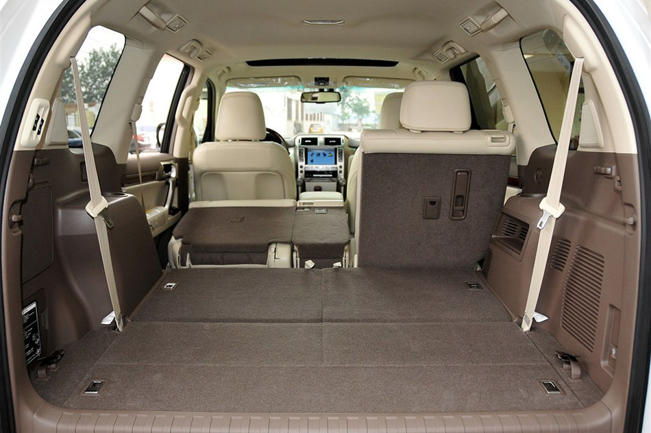 ׿˹GX400 2012 ռ