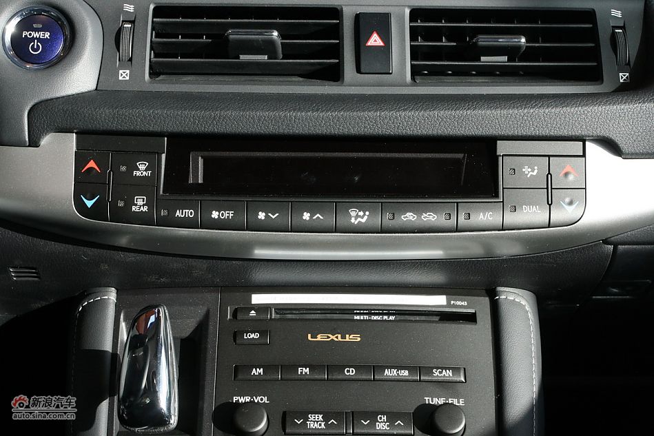 2012׿˹CT200h
