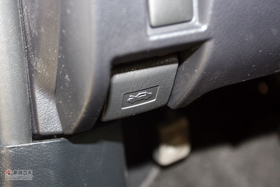 2012׿˹CT200h