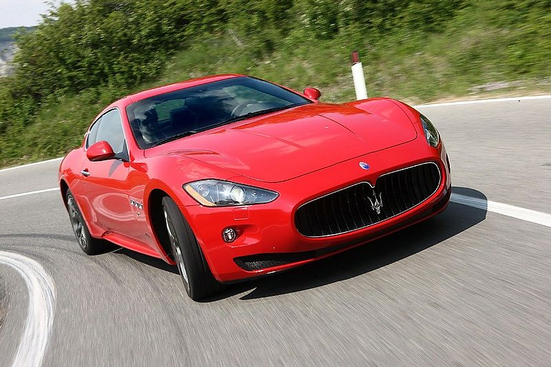 ɯGranTurismo S