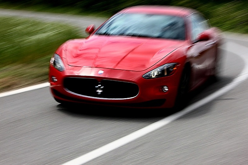 ɯGranTurismo S