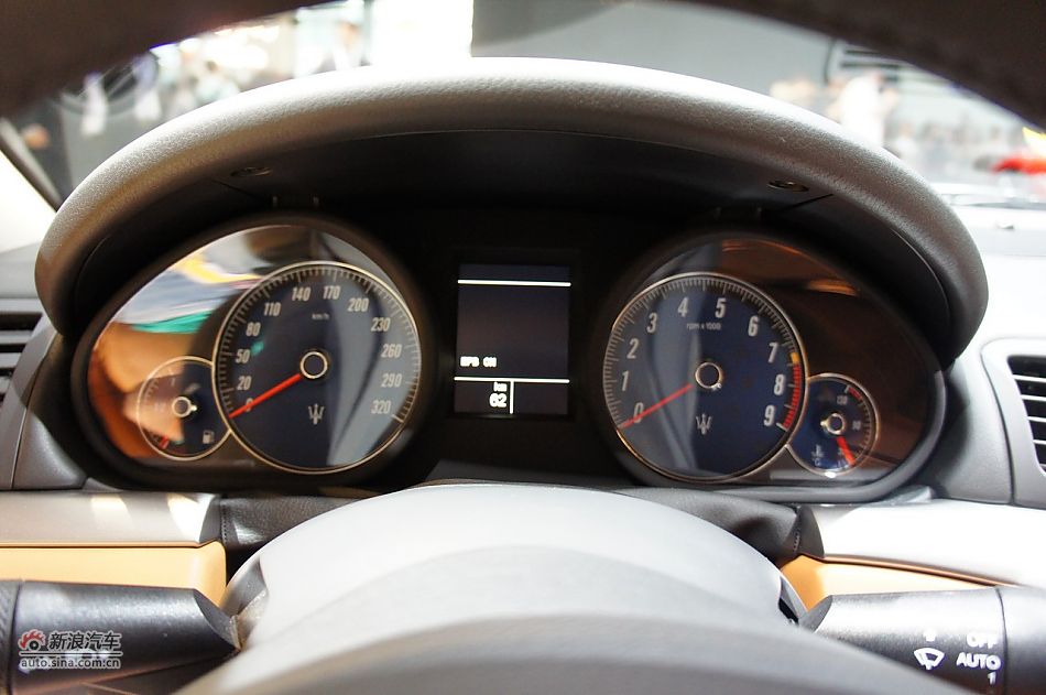 ɯGranTurismo S