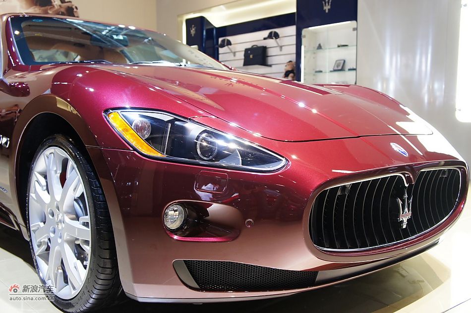 ɯGranTurismo S