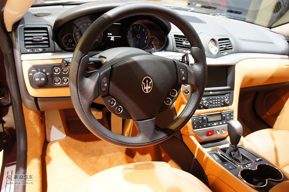 ɯGranTurismo S