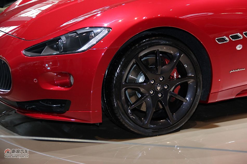 ɯGranCabrio Sport