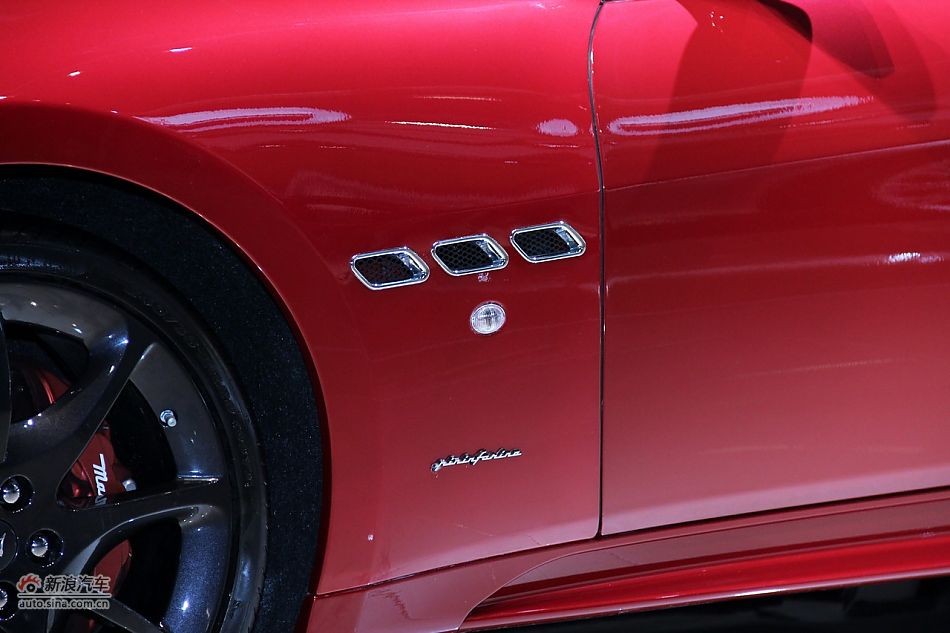 ɯGranCabrio Sport