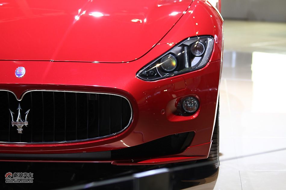 ɯGranCabrio Sport