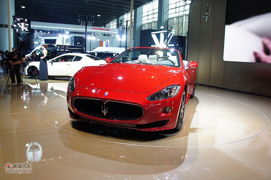ɯGranCabrio Sport