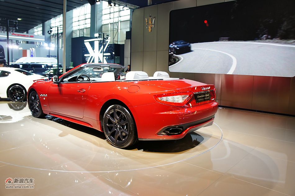 ɯGranCabrio Sport