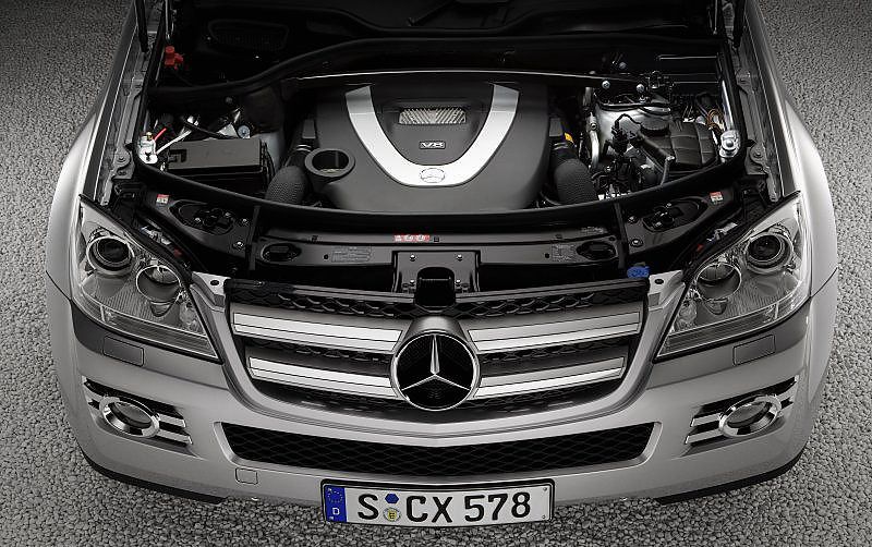 GL V8