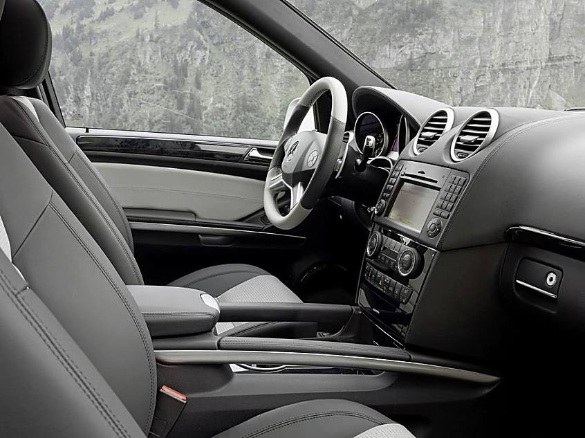 Mercedes ML 63 AMG
