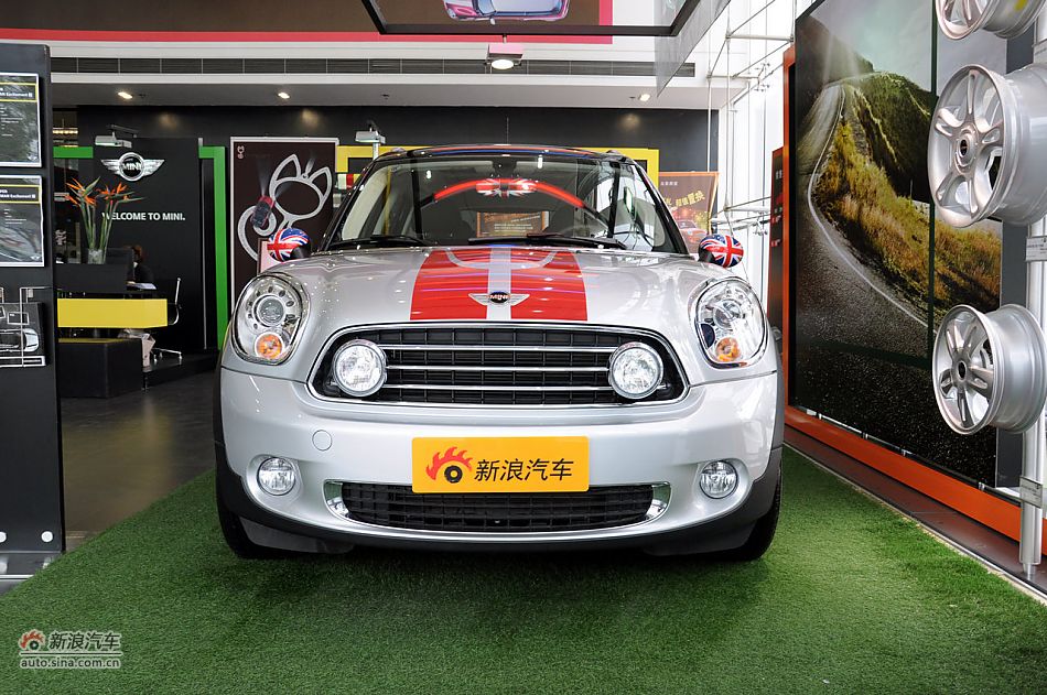 2011MINI COUNTRYMANʵ