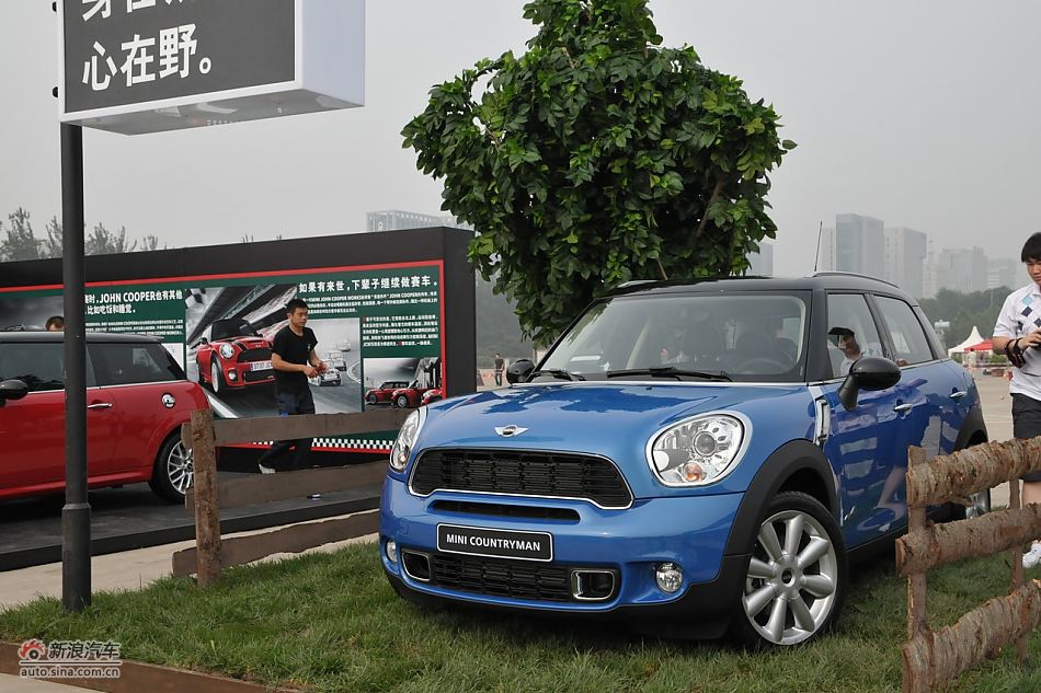 MINI Countryman