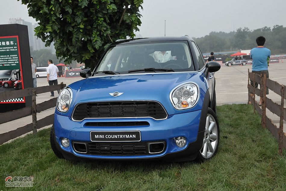 MINI Countryman