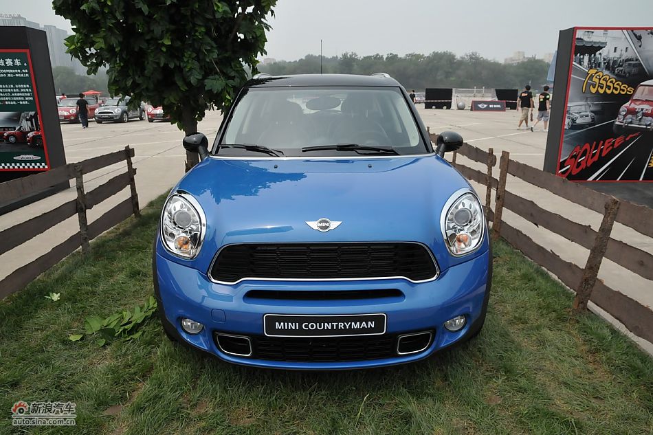 MINI Countryman