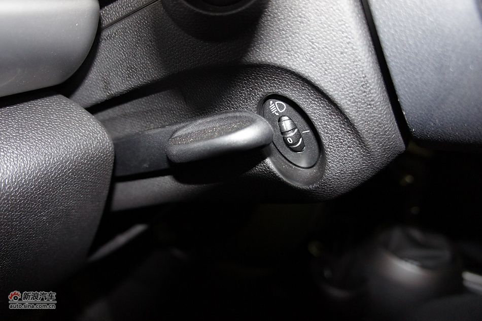 2011MINI ONE COUNTRYMAN