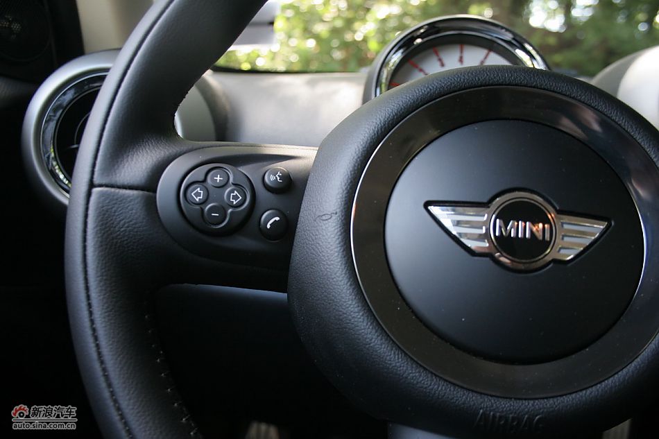 MINI Countrymanμϸ