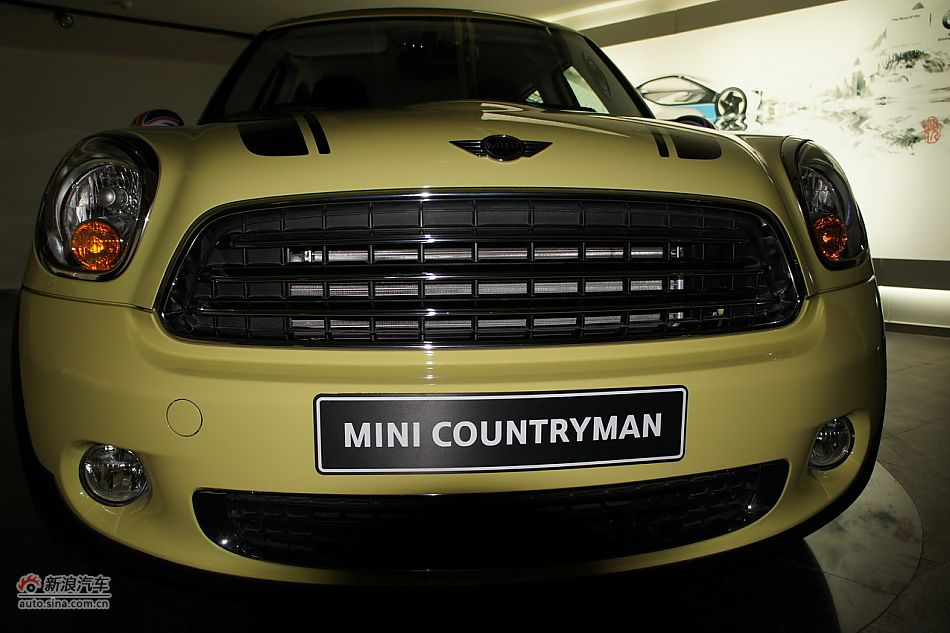 2011MINI ONE COUNTRYMAN
