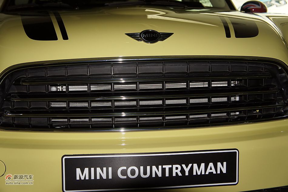 2011MINI ONE COUNTRYMAN