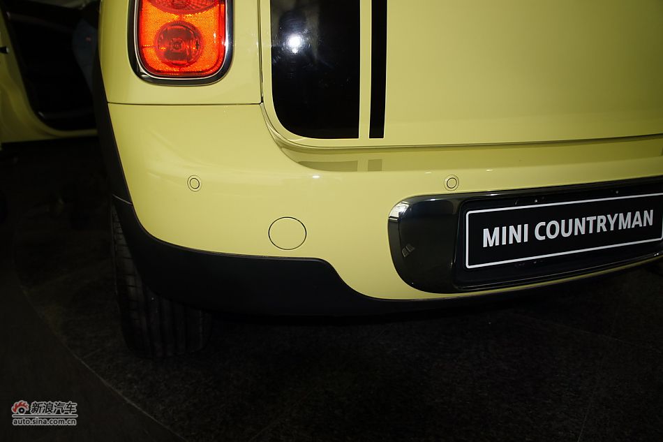 2011MINI ONE COUNTRYMAN