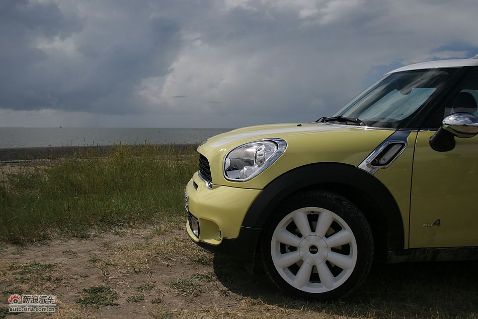 MINI Countrymanװ
