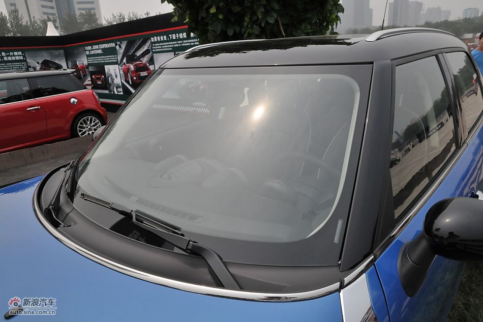 MINI Countrymanϸ
