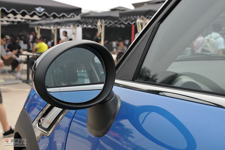 MINI Countrymanϸ
