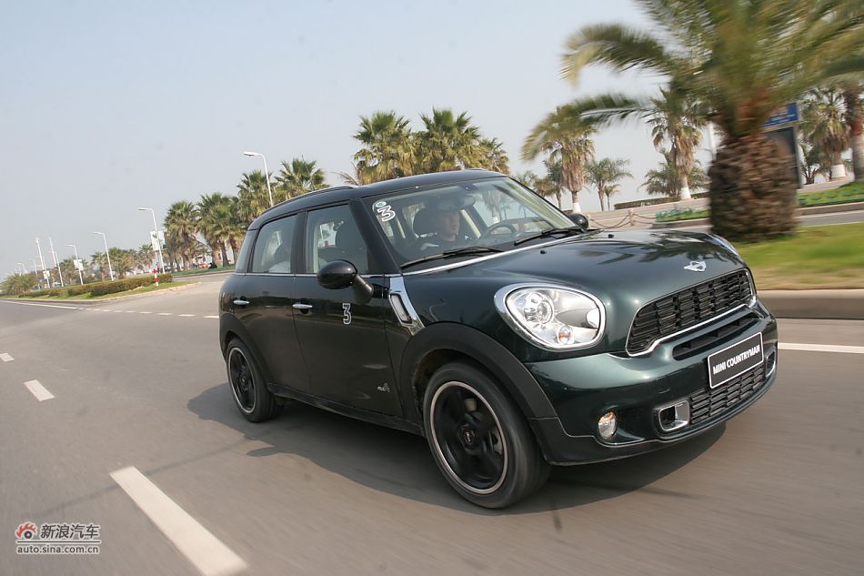 MINI COUNTRYMAN·̬