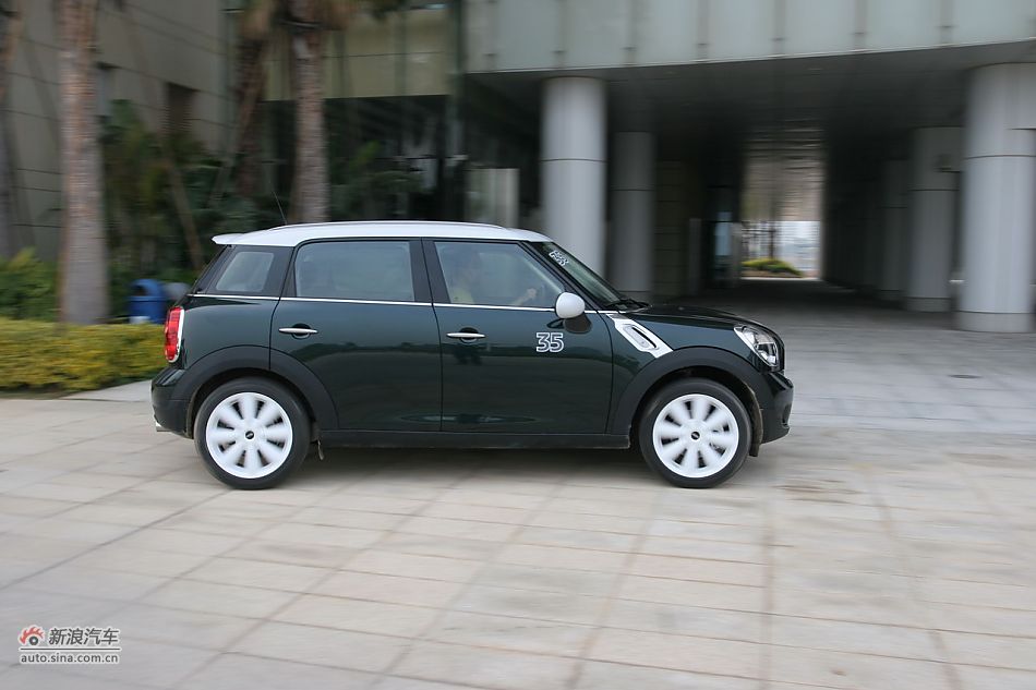 MINI COUNTRYMAN·̬