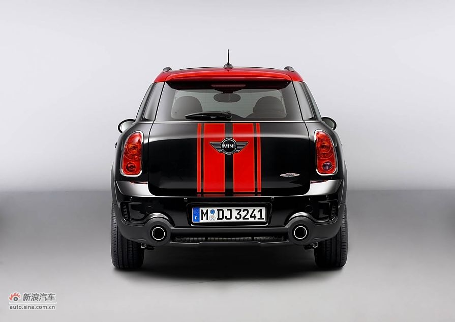 2013MINI JCW COUNTRYMAN