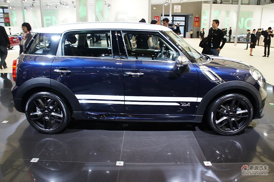 MINI countryman