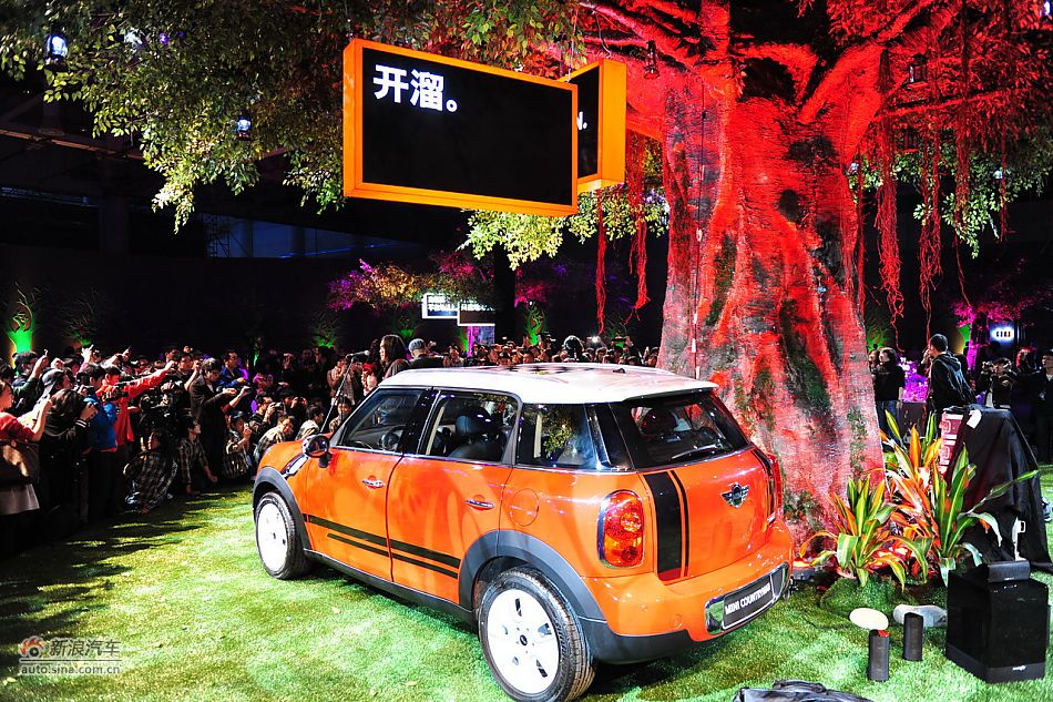 MINI COUNTRYMANֳ³չʾ