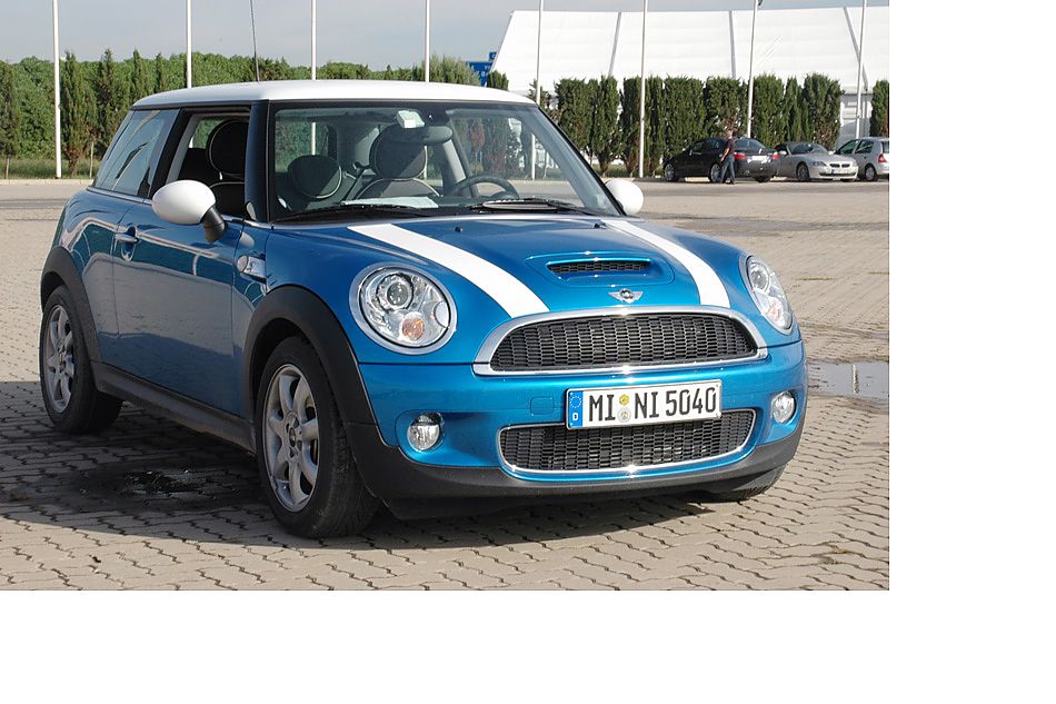 MINI COOPERS