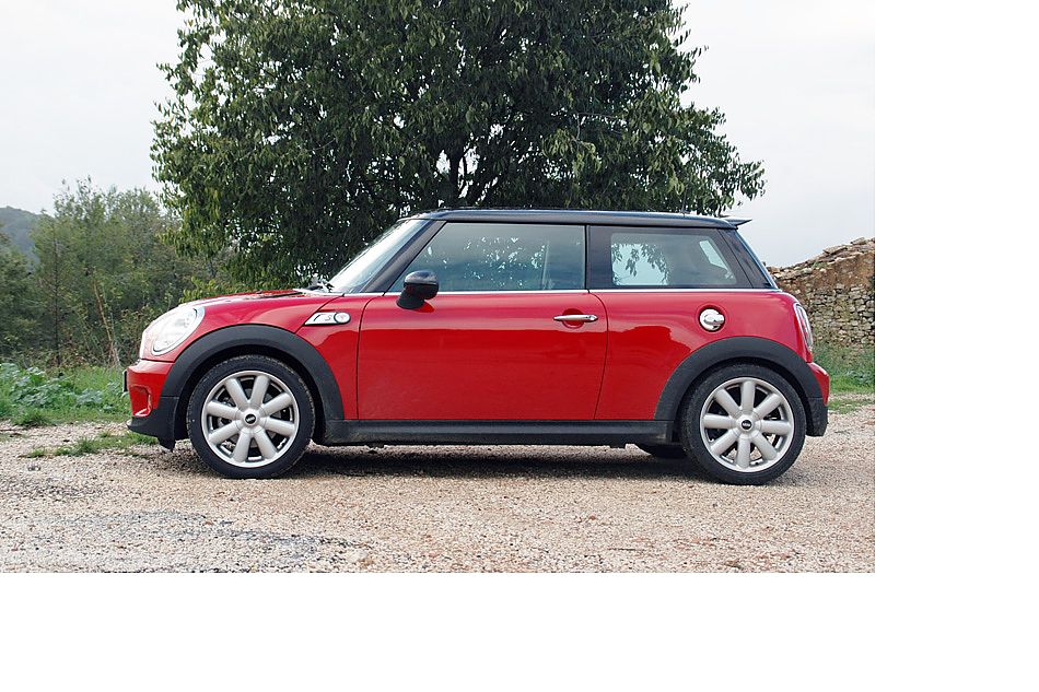 MINI COOPERS