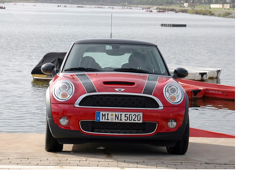 MINI COOPERS